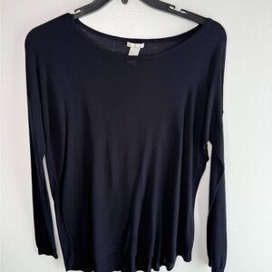 Women's Black Long Sleeve Top